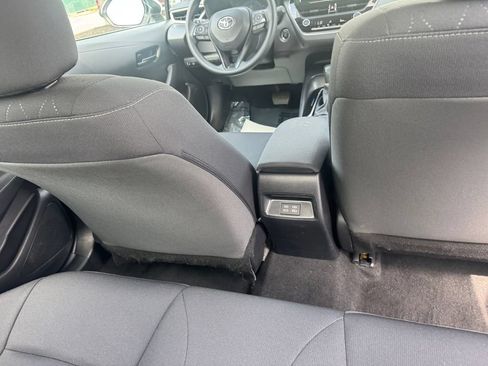 Used 2026 Toyota Corolla LE w/ LE Premium Package FWD image 22