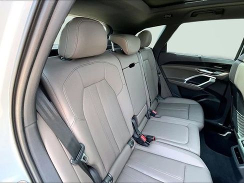 New 2025 Audi Q5 Premium Plus image 29