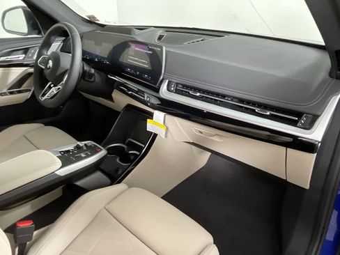 Certified 2023 BMW X1 xDrive28i w/ Premium Package AWD/4WD image 15
