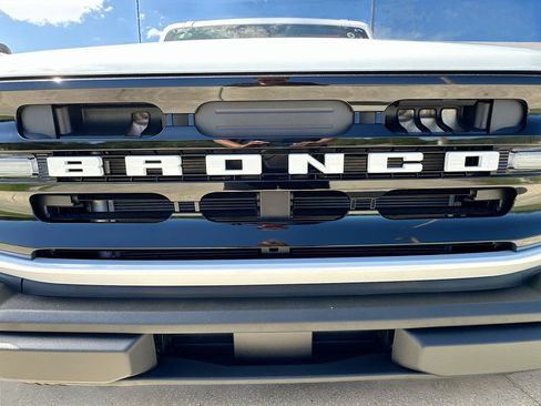 New 2026 Ford Bronco Outer Banks AWD/4WD image 22