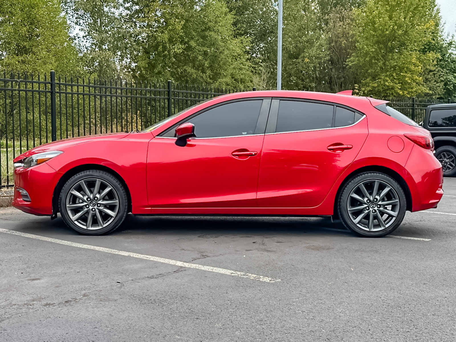 Used 2018 MAZDA MAZDA3 Touring FWD image 7