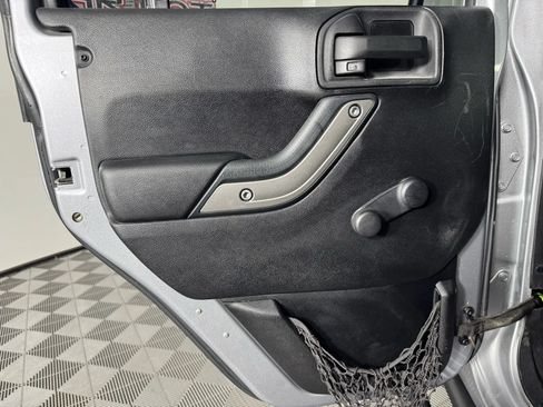 Used 2014 Jeep Wrangler Unlimited Sport AWD/4WD image 34