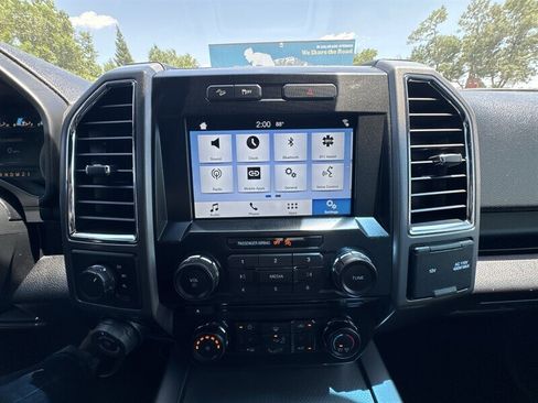 Used 2016 Ford F150 XLT w/ Equipment Group 302A Luxury AWD/4WD image 21