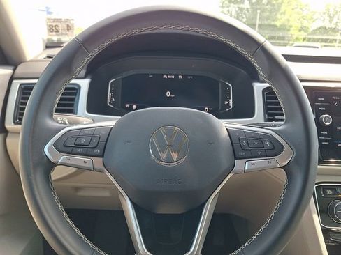 Used 2023 Volkswagen Atlas SE AWD/4WD image 19