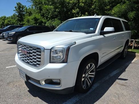 Used 2018 GMC Yukon XL Denali w/ Open Road Package RWD image 1