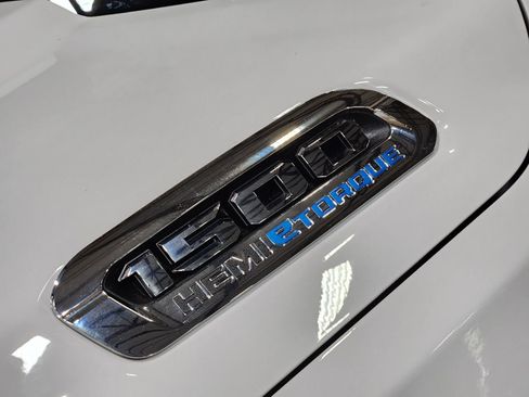 Used 2023 RAM 1500 Lone Star RWD image 26