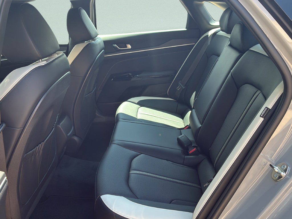 New 2026 Kia K5 GT-Line FWD image 24