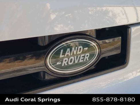 Used 2024 Land Rover Defender 130 X-Dynamic SE AWD/4WD image 12