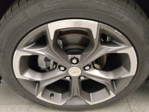 Used 2022 Chevrolet Malibu LT FWD image 31
