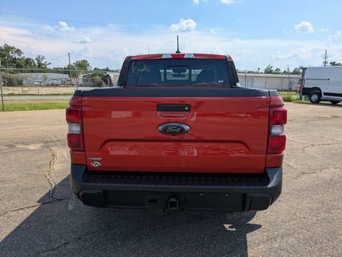 Used 2024 Ford Maverick Lariat w/ Black Appearance Package FWD image 5