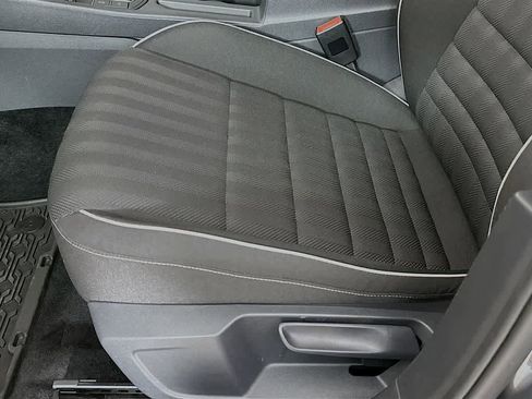Used 2024 Volkswagen Jetta Sport FWD image 28