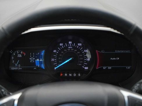 Used 2020 Ford Edge SEL image 21