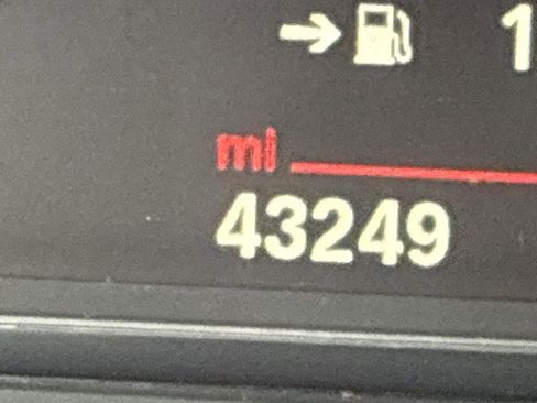 Used 2017 BMW 330i Sedan RWD image 12