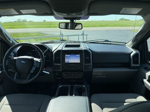Used 2019 Ford F150 XLT w/ Equipment Group 302A Luxury AWD/4WD image 14