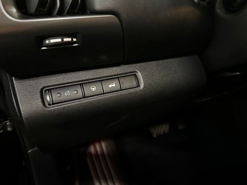 Used 2022 Nissan Pathfinder SL w/ Cargo Package image 22