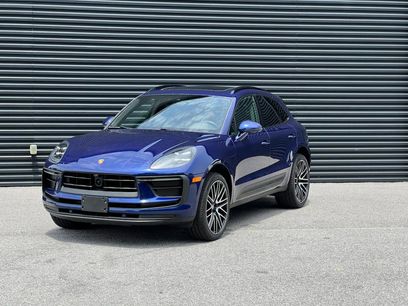 Certified 2022 Porsche Macan w/ Premium Package Plus