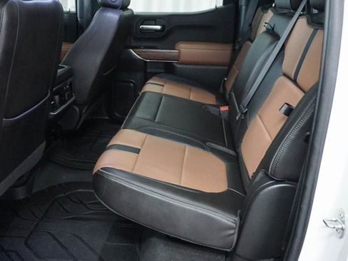 Used 2019 Chevrolet Silverado 1500 High Country w/ Technology Package image 19