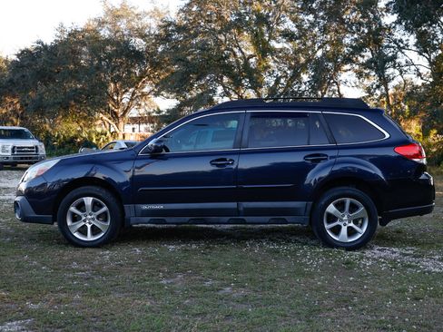 Used 2013 Subaru Outback 2.5i Limited w/ Moonroof Pkg image 3