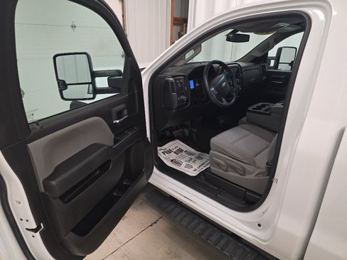 Used 2016 Chevrolet Silverado 2500 W/T w/ WT Convenience Package image 13