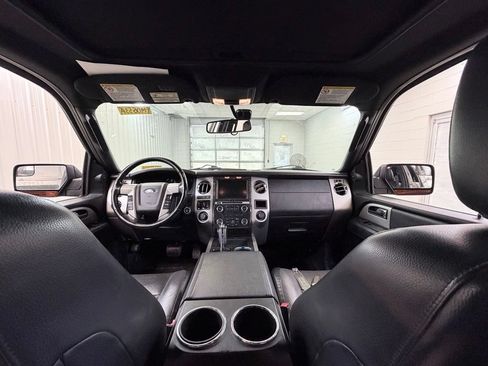 Used 2015 Ford Expedition EL Limited w/ Equipment Group 301A AWD/4WD image 29