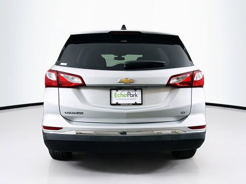 Used 2018 Chevrolet Equinox LT FWD image 7