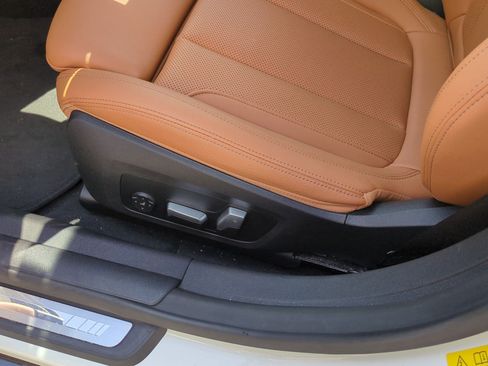 Used 2023 BMW i4 eDrive40 w/ M Sport Package RWD image 17