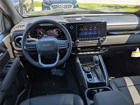 New 2026 Chevrolet Colorado Z71 w/ Technology Package AWD/4WD image 12