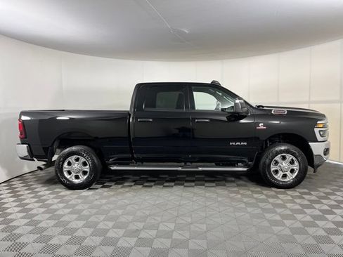 Used 2026 RAM 2500 Big Horn AWD/4WD image 8