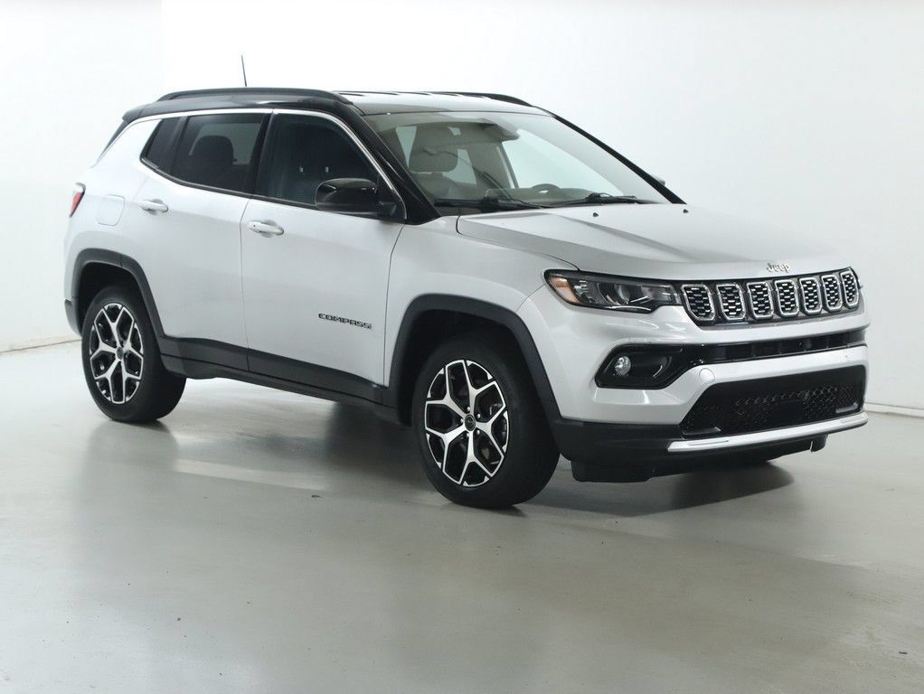 Used 2025 Jeep Compass Limited AWD/4WD image 9