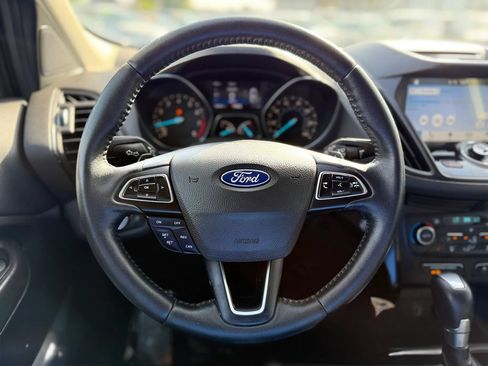 Used 2017 Ford Escape Titanium FWD image 20