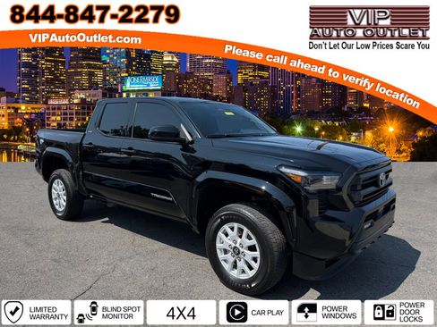 Used 2025 Toyota Tacoma SR5 AWD/4WD image 1