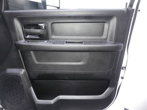 Used 2022 RAM 2500 Tradesman image 17