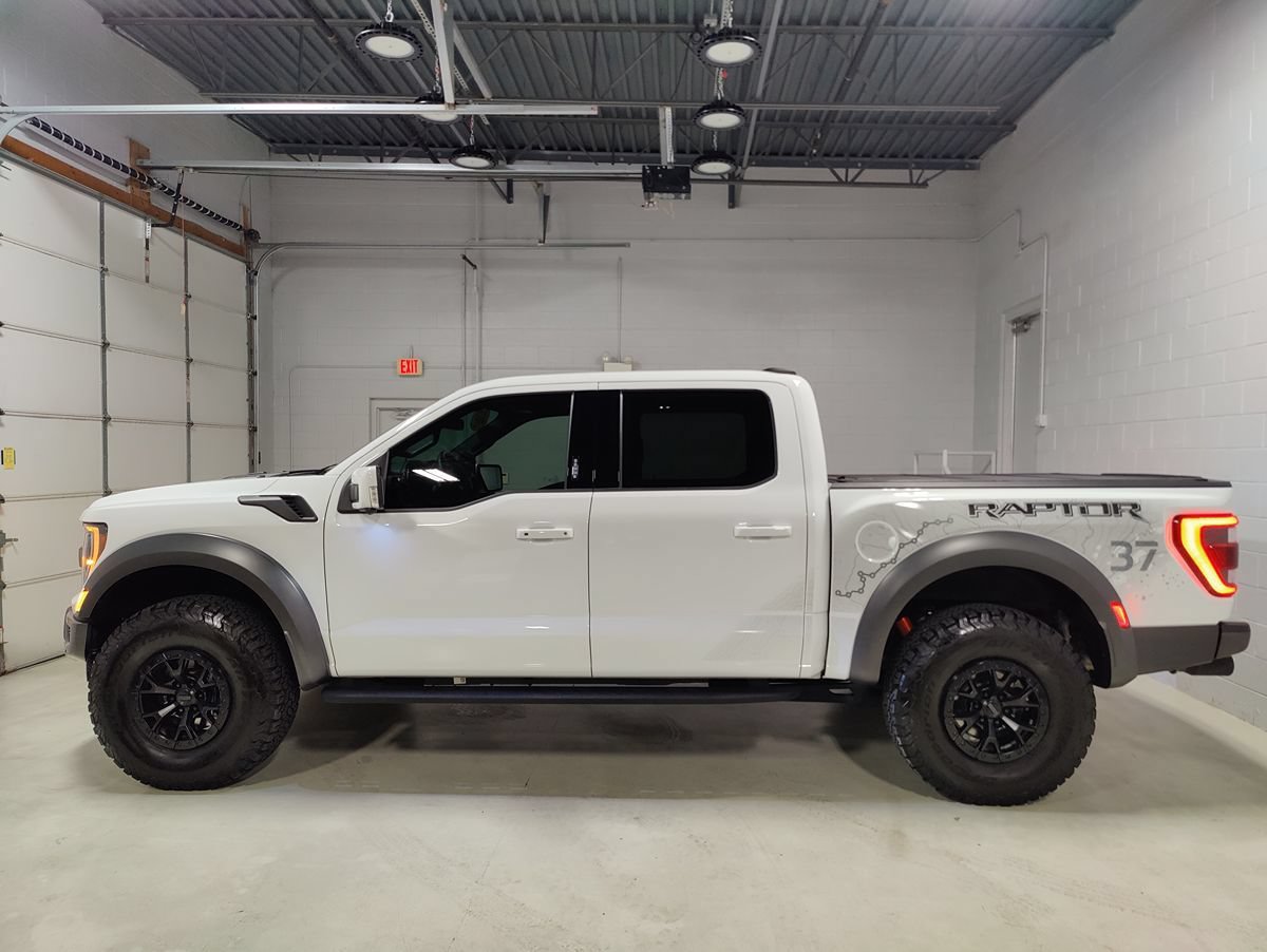 Used 2023 Ford F150 Raptor w/ Raptor 37 Performance Package AWD/4WD image 32