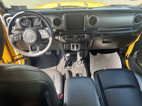 Used 2021 Jeep Wrangler Sport AWD/4WD image 14