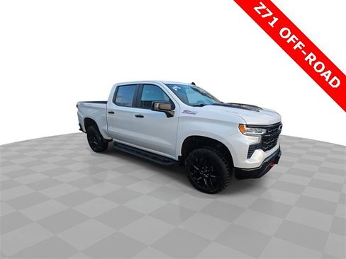 Used 2023 Chevrolet Silverado 1500 LT Trail Boss w/ Protection Package image 2