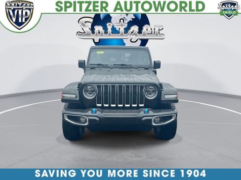 Used 2022 Jeep Wrangler Unlimited Sahara AWD/4WD image 3