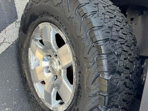 Used 2007 Toyota FJ Cruiser 4WD image 40