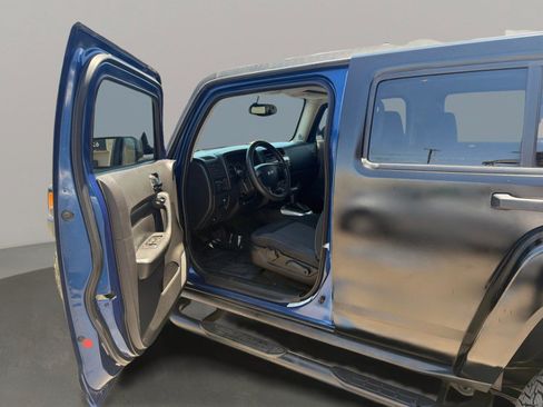 Used 2006 HUMMER H3 AWD/4WD image 10