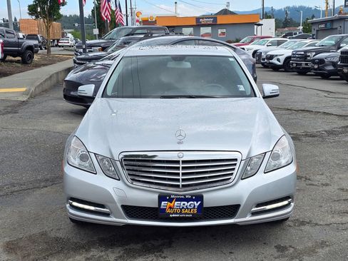 Used 2012 Mercedes-Benz E 350 Sedan image 2
