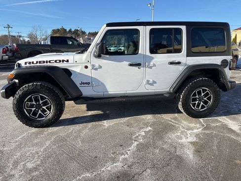 Certified 2024 Jeep Wrangler Rubicon w/ Technology Group image 2
