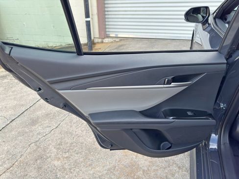 Used 2026 Toyota Camry SE FWD image 38