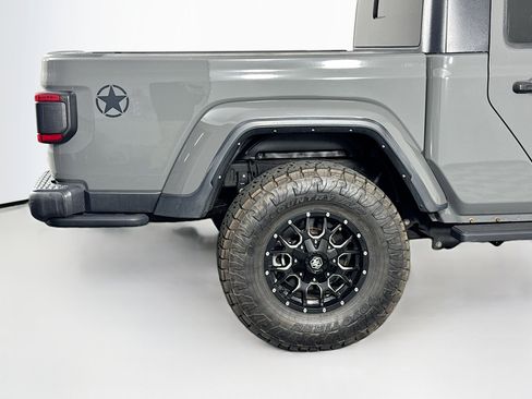Used 2021 Jeep Gladiator Sport AWD/4WD image 39