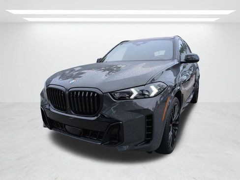 New 2026 BMW X5 xDrive40i w/ M Sport Package AWD/4WD image 8