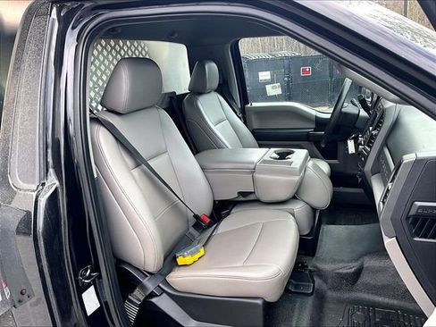 Used 2021 Ford F350 XL w/ Power Equipment Group image 7
