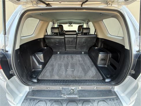 Used 2010 Toyota 4Runner SR5 image 19