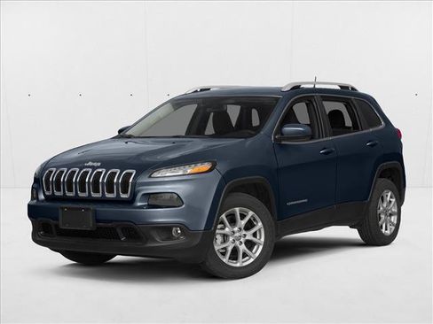 Used 2016 Jeep Cherokee Latitude w/ Trailer Tow Group AWD/4WD image 1