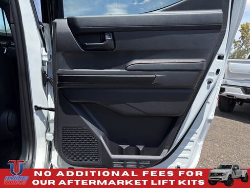 Used 2025 Toyota Tacoma TRD Pro AWD/4WD image 30