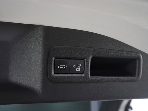 Used 2024 Toyota bZ4X XLE image 11