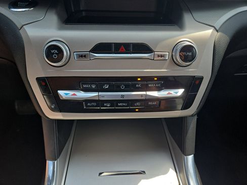 Certified 2023 Ford Explorer XLT w/ Equipment Group 202A image 20