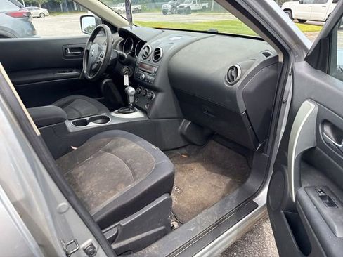 Used 2010 Nissan Rogue S w/ 360 Degree Value Pkg AWD/4WD image 9